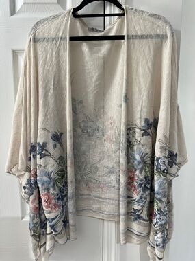 Light Cream Floral Kimono Cover-Up